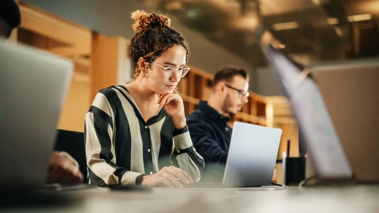 7 Healthy Investment Practices For Working Women